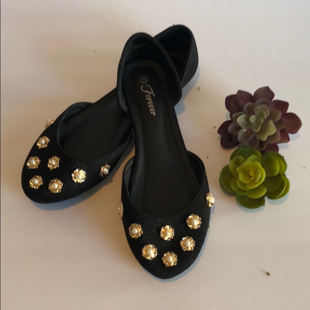 Black Pearl Flower Flats